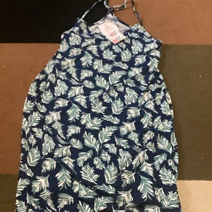 Ladies Dress - Picture 1 of 1