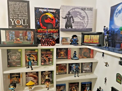 Mortal Kombat 3 Logo Video Game Collectible Display Symbol Stand MK