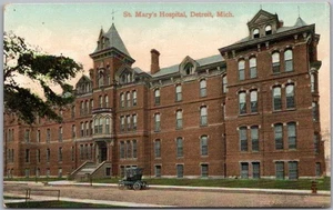 c1910s DETROIT Michigan Postcard ST. MARY'S HOSPITAL Building / Street View - Picture 1 of 2