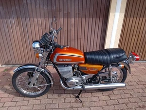 Suzuki GT 250 RAM AIR  BJ 1978 Original Neuaufbau neuer Tüv - Bild 1 von 24