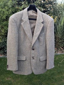 Harris Tweed Wool Herringbone Jacket 40 Regular Mens - Handwoven Outer Hebrides - Picture 1 of 22