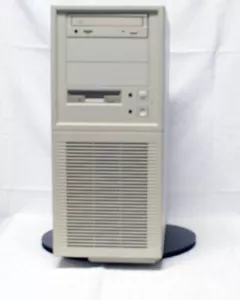 Vintage Server IntelBoard AA694708-221 2x Pen 3@448MHz 512Mb 160Gb Win XP SP 3 - Picture 1 of 8