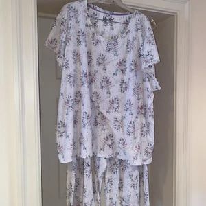 Women’s  Hanes Comfort Sleep  3x Pinks Green PJ / Lounge Set - Picture 1 of 9