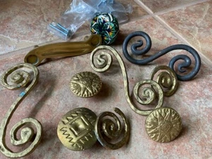 10 Pulls cabinet drawer/door knobs. Swirl and round, Metal Rustic and Brass - Picture 1 of 5