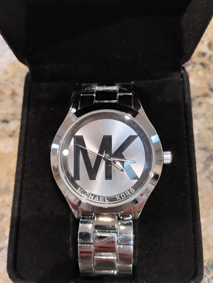 Michael Kors Silver Stainless Steel Watch - Image 1 of 3