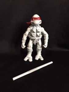 Teenage Mutant Ninja Turtles Black And White 4" Donatello Actionfigur 35th - Bild 1 von 5