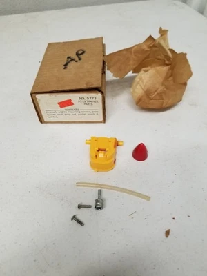 Vtg Nos Cox PT-19 Flight Trainer Control Line Firewall Engine Screws Prop Nut - Image 1 of 4