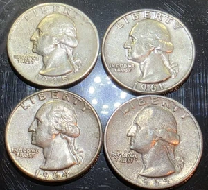 Lot Mixed Dates Quarters 25c  1945 NMM  1961 D   1964 NMM   1965 NMM    Errors? - Picture 1 of 17