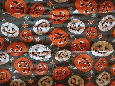 1 Fat Quarter New Cotton Fabric Halloween Happy Pumpkins on Gray - Image 1 of 3