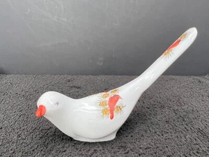 Vintage Fenton White of Happiness Bird Cardinals Long Tail Hand Painted by Ash - Picture 1 of 7