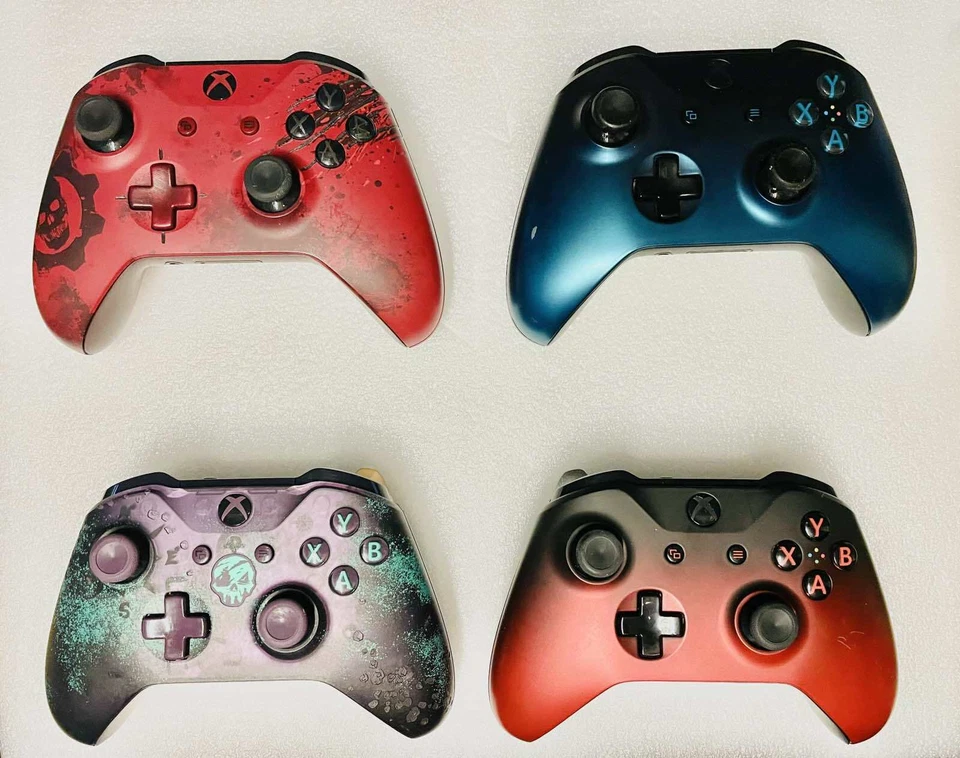 Microsoft Xbox One Limited Edition Controller 1708 - Image 1 of 1