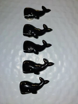 Juego de 5 fundas de botones de resina para ballena negra preppy orientadas a la izquierda Foto 1 de 2