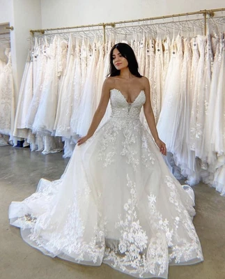 Elegantes Vestidos de Novia Apliques de Encaje Sin Espalda Tul Línea A Vestidos de Novia Foto 1 de 4