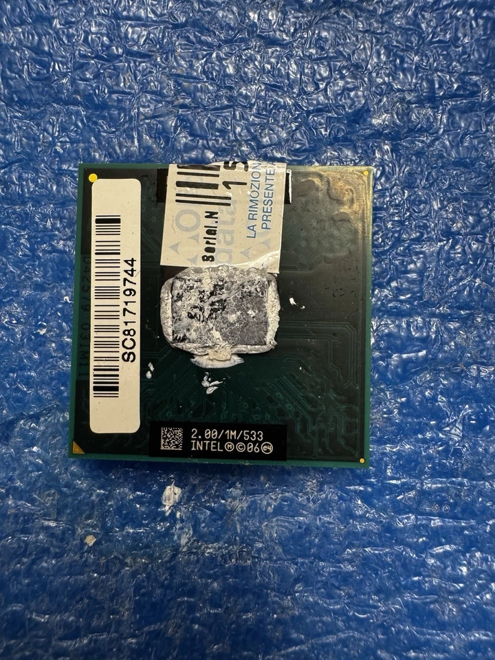 CPU Intel Celeron M 550 – 2.00GHz – Socket P – Usata e Funzionante - Immagine 1 di 1