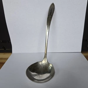 Oneida Community Plate Tudor Ladle Silverplate Vintage Flatware Kitchen Serving - Picture 1 of 9