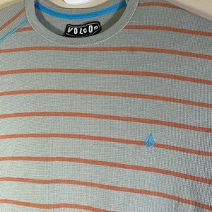 Y2K Volcom Thermal Waffle Shirt  Men’s L Gray Striped Skater Cyber Goth - Picture 1 of 11