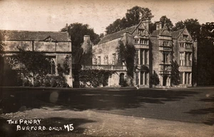 Postal de colección Burford England Oxfordshire The Priory - Imagen 1 de 2