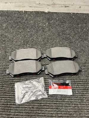 Juego de pastillas de freno de disco Brembo P37019N para Chrysler Jeep 200 Cherokee 14-22 Foto 1 de 4