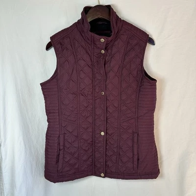 Chaleco acolchado resistente a la intemperie ultra suave forro acogedor en borgoña con botón tono dorado Foto 1 de 4