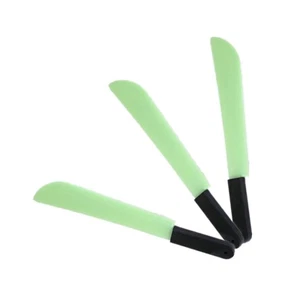 Kids Plastic Playing Tool Halloween Prop COS Children's Plastic Toy (Luminous - Bild 1 von 12