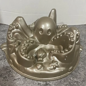 Nordic Ware Pro Cast Octopus Cake Mold Pan Williams Sonoma - Picture 1 of 6