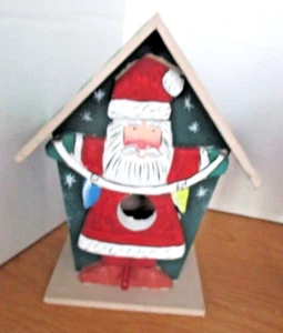 SANTA CLAUS WOOD BIRDHOUSE~8.5" Tall - Picture 1 of 1