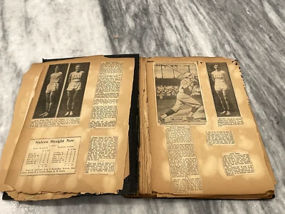 Libro de recortes de béisbol y noticias de 1930 Babe Ruth Mel Ott + Más Foto 1 de 4
