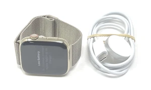 Apple Watch Series 9 45mm Gold Stainless Gold Milanese Loop Cellular Very Good - Photo 1 sur 5