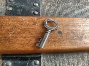 *Eagle Skeleton Key* Number B116 / B 116 *Trunk Locks etc** Antique Barrel Type - Picture 1 of 2