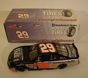 Kevin Harvick #29 2002 GM Goodwrench Service 1:24 acción NASCAR diecast - Imagen 1 de 9