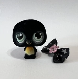 Littlest Pet Shop Portable Pets: Flocked  #333 Penguin - Picture 1 of 3