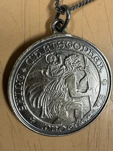 Vintage Sterling Silver Catholic St Saint Christopher Medal Pendant Necklace 18g - Picture 1 of 8