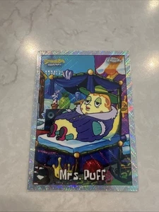 2025 Topps Chrome Sponge Bob Square Pants Mrs Puff 111/175 Prism Refractor - Bild 1 von 5