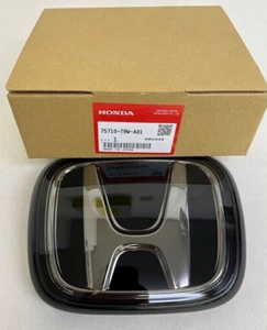 Honda 2018-2021 Clarity ZC4 ZC5 Grille Radar Emblem Genuine 75710-TRW-A01 F/J - Picture 1 of 1
