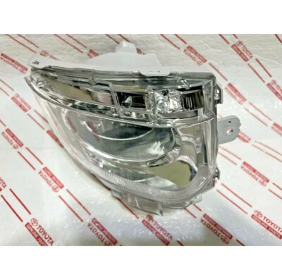 LEXUS LS460 LS600H OEM PASSENGER SIDE FOG LIGHT LAMP RIGHT 2010 2011 2012 CLEAN - Image 1 of 4