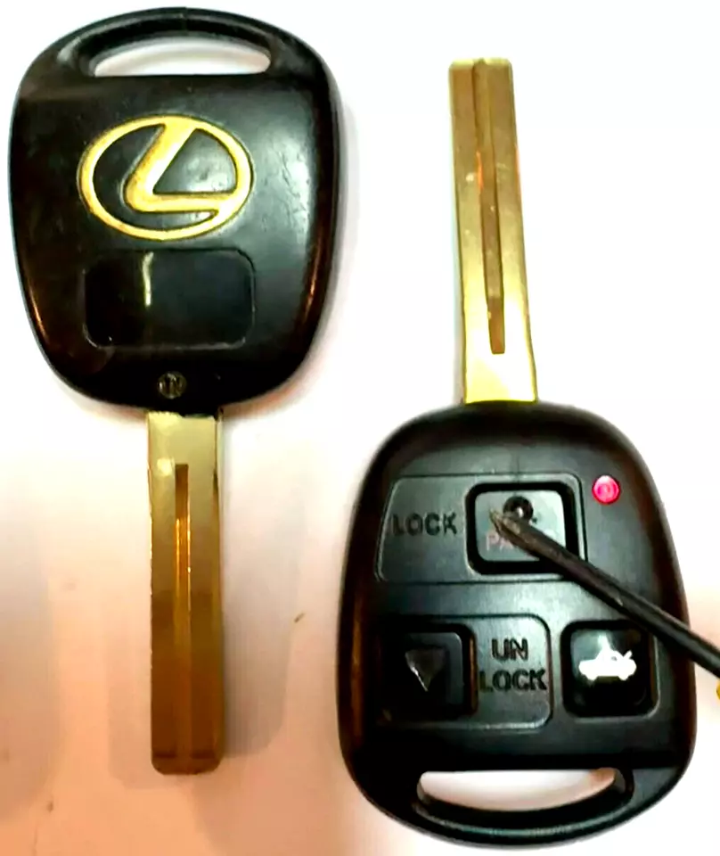 oem keyless remote Lexus ES300 SC300 SC400 GS30 HYQ1512V HYQ12BBT CAR key fob 4C - Image 1 of 4