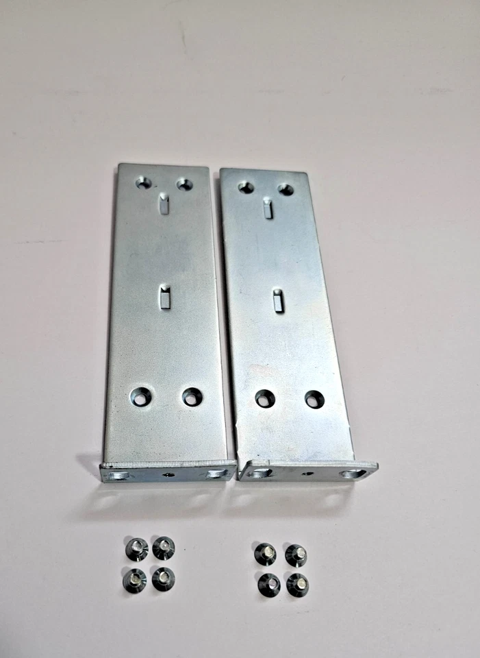 Cisco C4948E-ACC-KIT 49xxE 4500-X Mount Kit Original 700-30090-04 - Image 1 of 1