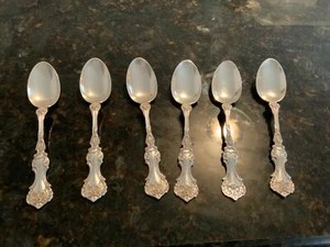 6 antike Sterling Silber Teelöffel Gorham Whiting USA Pompadour Muster 1800’er - Bild 1 von 6