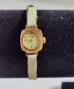 VINTAGE LUXURY SMALL GOLD PLATED GERMAN WOMEN'S MECHANICAL WATCH "GLASHUTTE" - Picture 1 of 9
