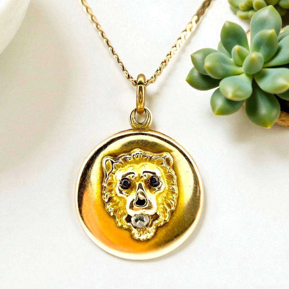 Colar pingente medalhão leão diamante europeu antigo ouro amarelo 14k Art Deco - Imagem 1 de 4