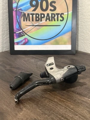 Palanca de cambios y freno izquierda Shimano XT M095 H11 - Funciona muy bien pero la palanca se desvaneció Foto 1 de 4