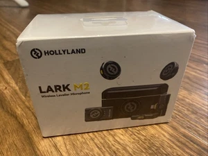 Hollyland LARK M2 COMBO 2-Person Wireless Combo Microphone System 2.4 GHz-Black - Picture 1 of 2