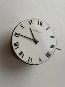 VINTAGE HERREN UHR FÜR TEILE UHRWERK FUNKTIONIERT NICHT CREDOS 15 JEWELS CAL F 390 - Bild 1 von 6