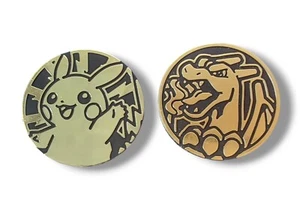 Pikachu + Charizard Jumbo Gold Foil Coins Pokemon TCG JUMBO Coin (je eine) - Bild 1 von 2