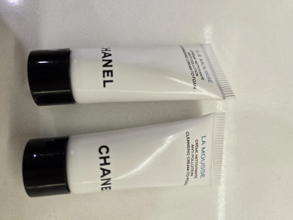 CHANEL LA Mousse Crema Limpiadora Anticontaminación a Espuma Mini 5 ml 0,17 fl oz NUEVO Foto 1 de 1
