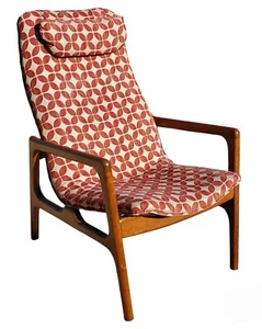 Mid Century Modern Italian Lounge Chair - Picture 1 of 12