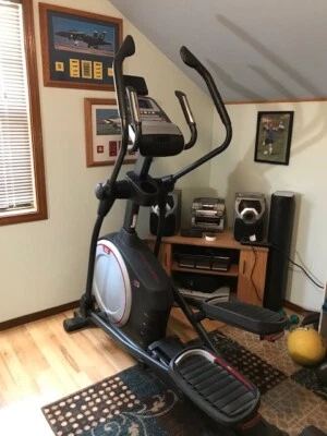 PRO-FORM ENDURANCE 720E ELLIPTICAL- SLIGHTLY USED - Image 1 of 2