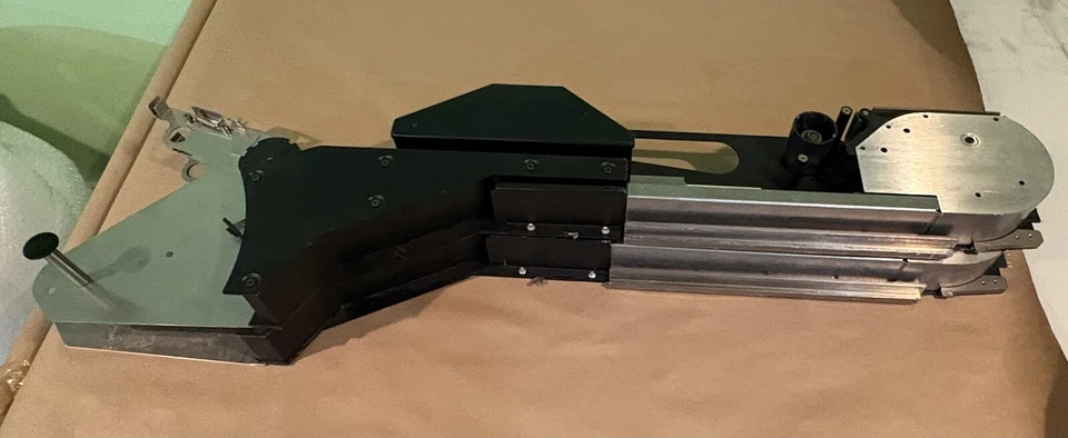 Universal Instruments 44mm Green Feeder 49680801 Electric GSM Advantis - Image 1 of 4