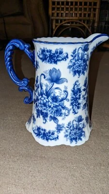 Jarro Cracker Barrel Country Store azul branco porcelana 9” repro estilo antigo - Imagem 1 de 4