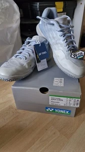 Yonex Power Cushion Aerus Z2 Wide Mens Badminton Shoes (Light Blue) Size 9.5 - Picture 1 of 6